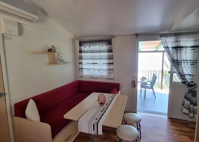 Pinus Campingplatz Starigrad Paklenica